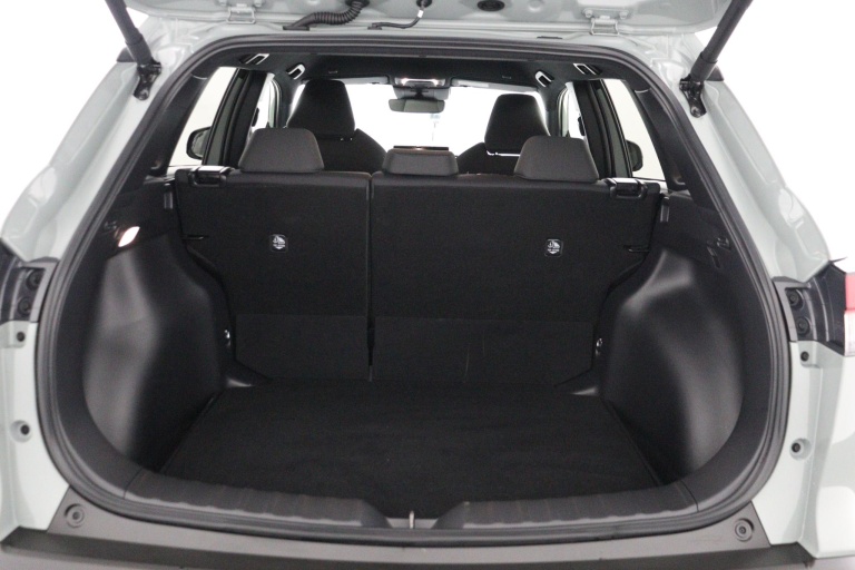 Toyota Corolla Cross - Hybrid 140 Style 24