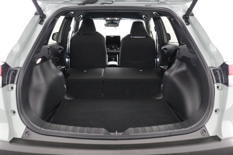 Toyota Corolla Cross - Hybrid 140 Style 26