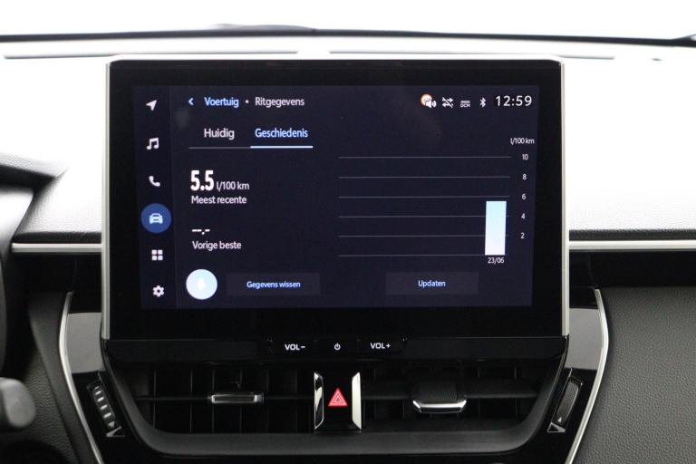 Toyota Corolla Cross - Hybrid 140 Style 43