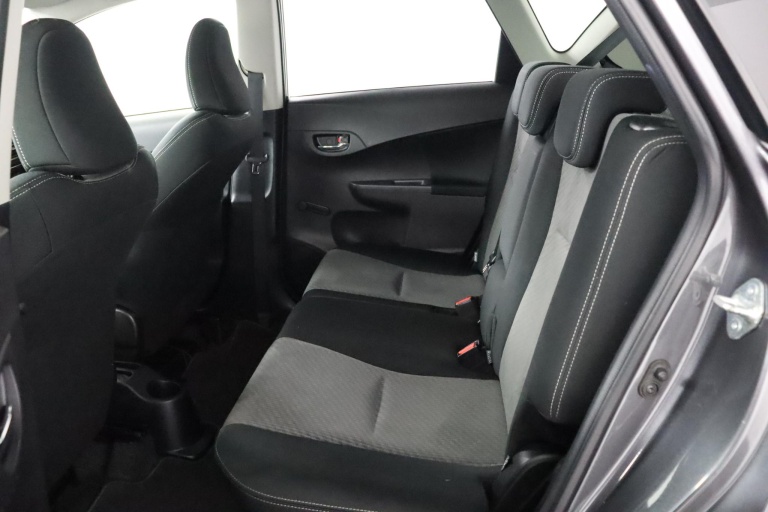 Toyota Verso-S - 1.3 VVT-i Aspiration 17