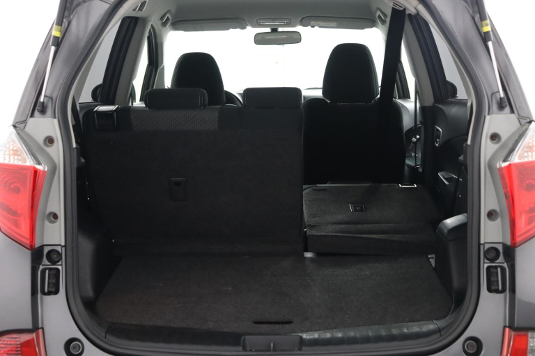 Toyota Verso-S - 1.3 VVT-i Aspiration 24