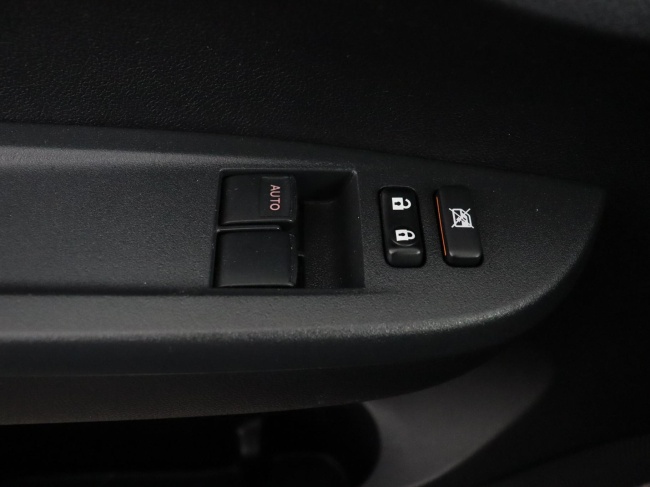 Toyota Verso-S - 1.3 VVT-i Aspiration