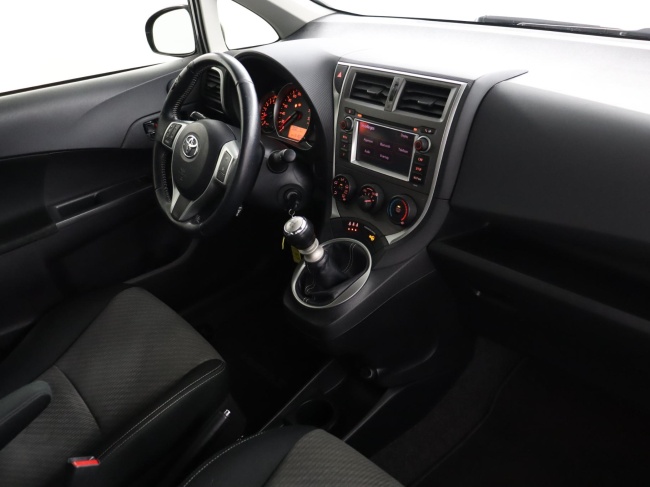 Toyota Verso-S - 1.3 VVT-i Aspiration