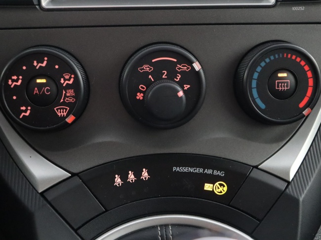 Toyota Verso-S - 1.3 VVT-i Aspiration