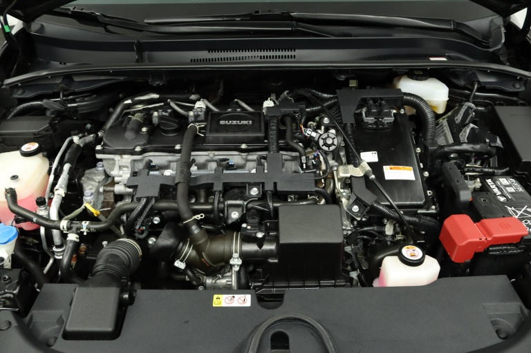 Suzuki Swace - 1.8 Hybrid Select 34