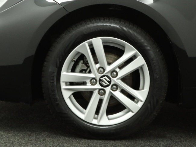 Suzuki Swace - 1.8 Hybrid Select