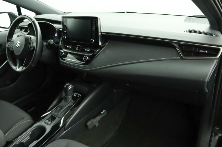 Suzuki Swace - 1.8 Hybrid Select 42