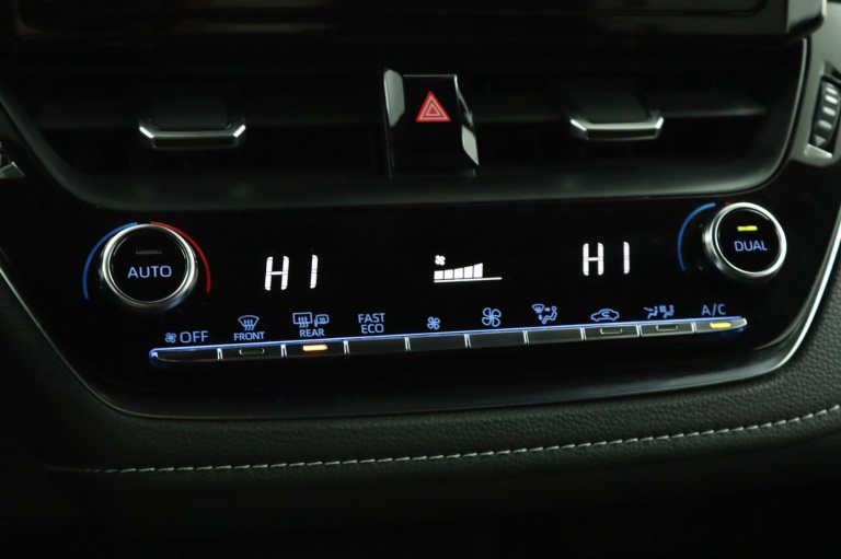 Suzuki Swace - 1.8 Hybrid Select 7