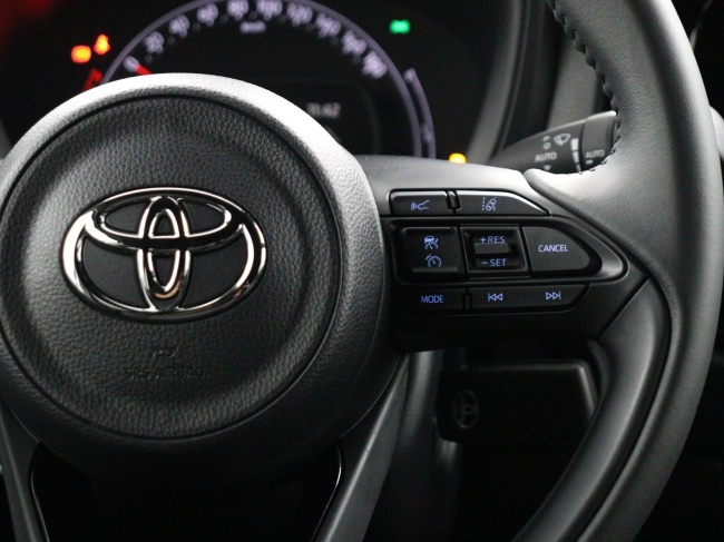 Toyota Aygo X - 1.0 VVT-i S-CVT Pulse