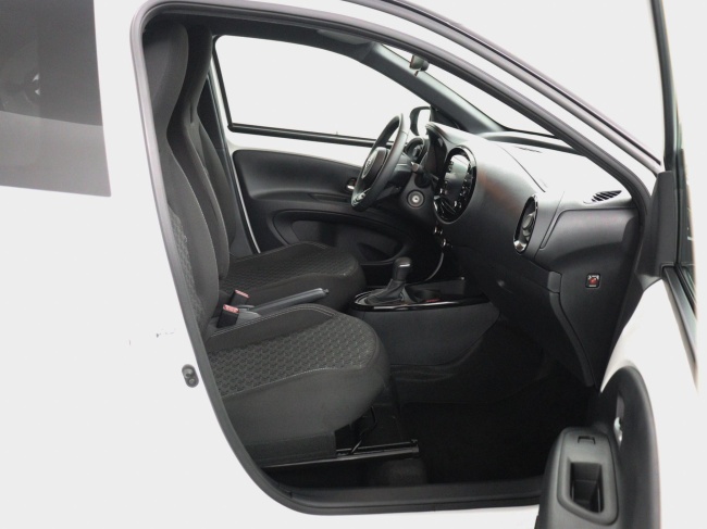 Toyota Aygo X - 1.0 VVT-i S-CVT Pulse