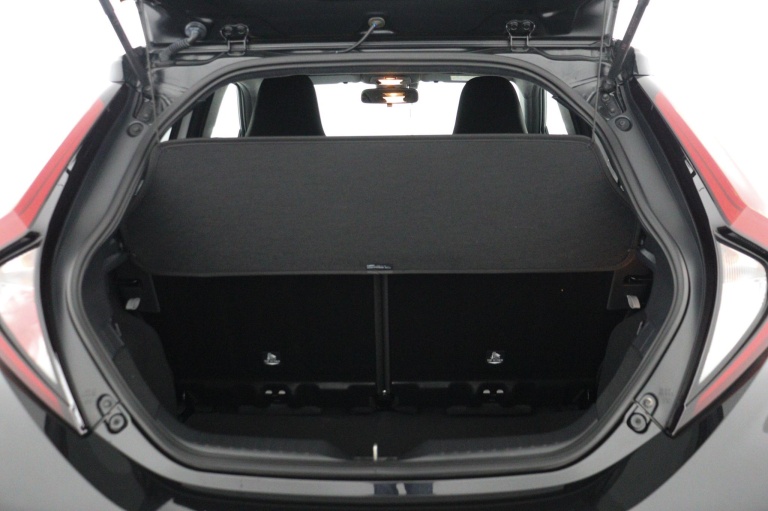 Toyota Aygo X - 1.0 VVT-i S-CVT Pulse 23