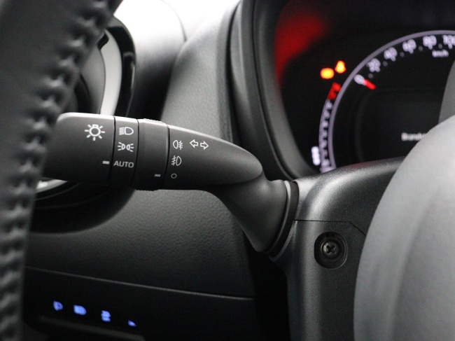 Toyota Aygo X - 1.0 VVT-i S-CVT Pulse