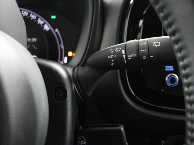 Toyota Aygo X - 1.0 VVT-i S-CVT Pulse