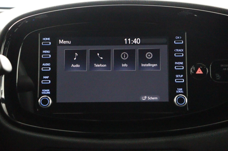 Toyota Aygo X - 1.0 VVT-i S-CVT Pulse 36