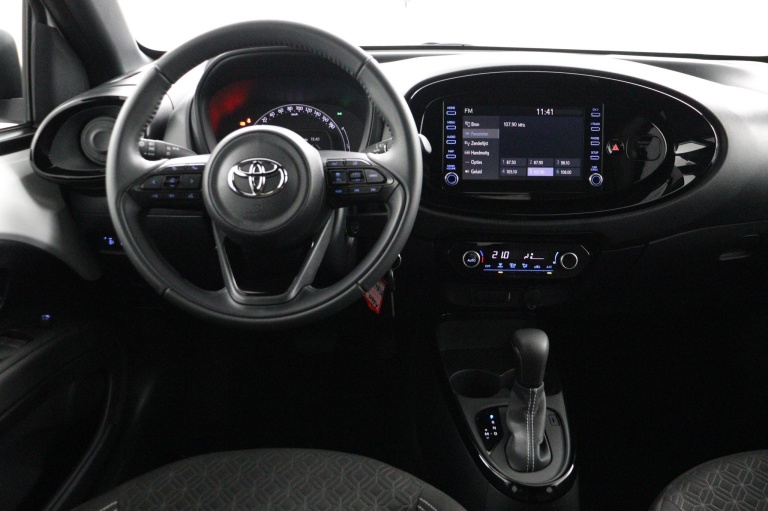 Toyota Aygo X - 1.0 VVT-i S-CVT Pulse 39
