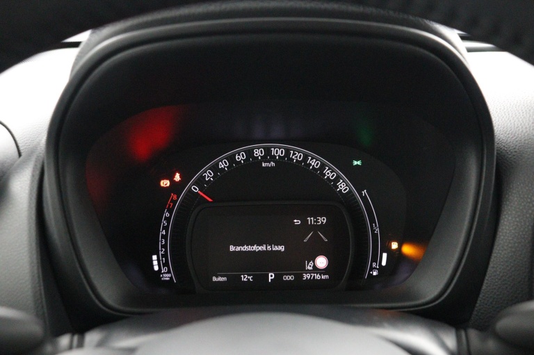 Toyota Aygo X - 1.0 VVT-i S-CVT Pulse 6