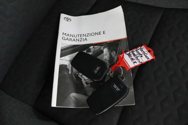 Toyota Yaris Cross - 1.5 Hybrid First Edition 11