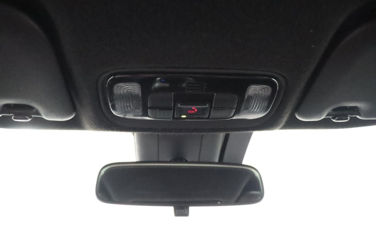 Toyota Yaris Cross - 1.5 Hybrid First Edition 32