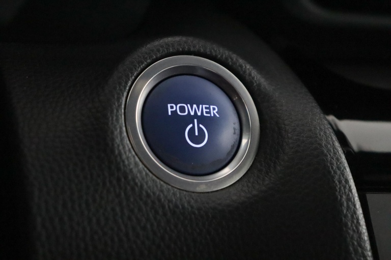 Toyota Yaris Cross - 1.5 Hybrid First Edition 41