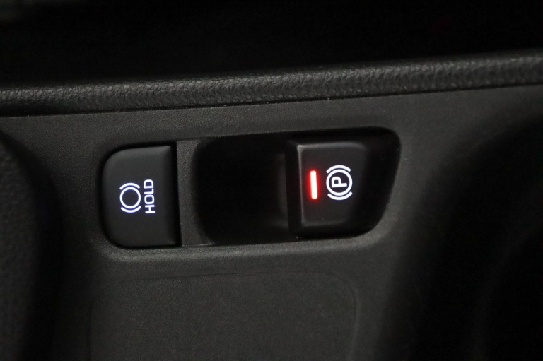 Toyota Yaris Cross - 1.5 Hybrid First Edition 48