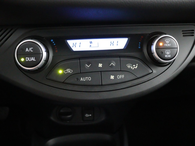 Toyota Yaris - 1.5 Hybrid Executive