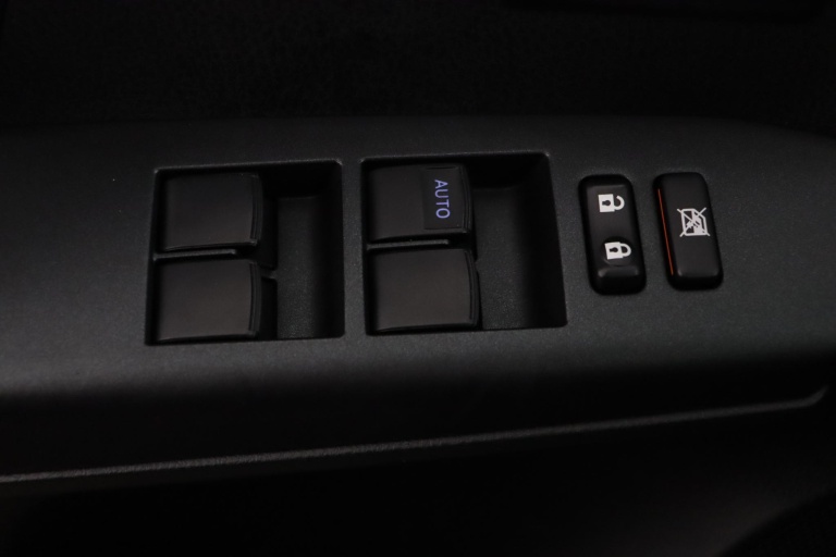 Toyota RAV4 - 2.5 Hybrid AWD Executive 29