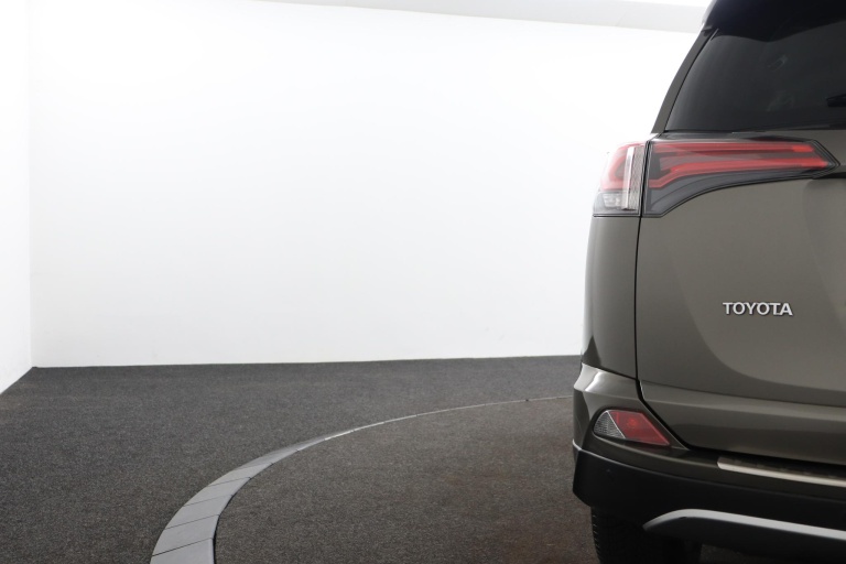 Toyota RAV4 - 2.5 Hybrid AWD Executive 39