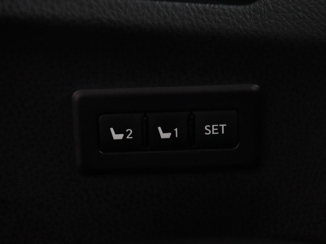 Toyota RAV4 - 2.5 Hybrid AWD Executive