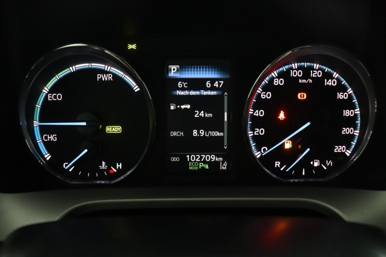 Toyota RAV4 - 2.5 Hybrid AWD Executive 6