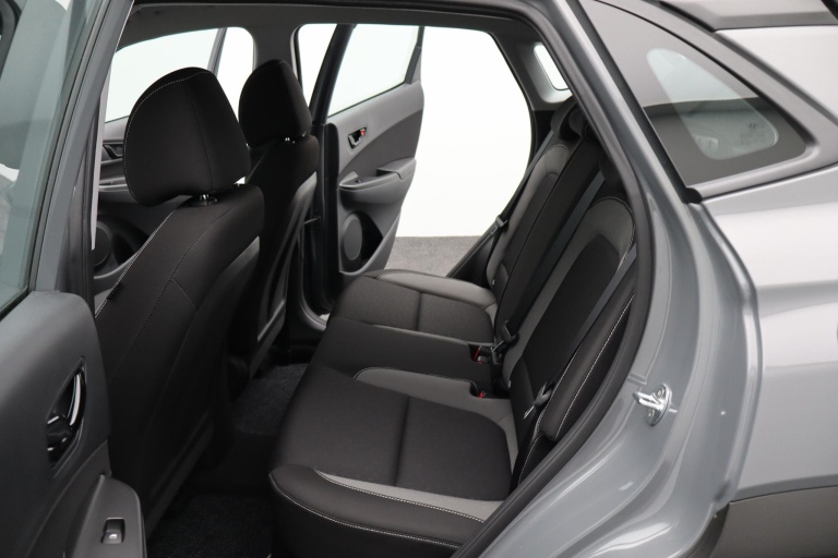 Hyundai Kona - 1.6 GDI HEV Comfort 13