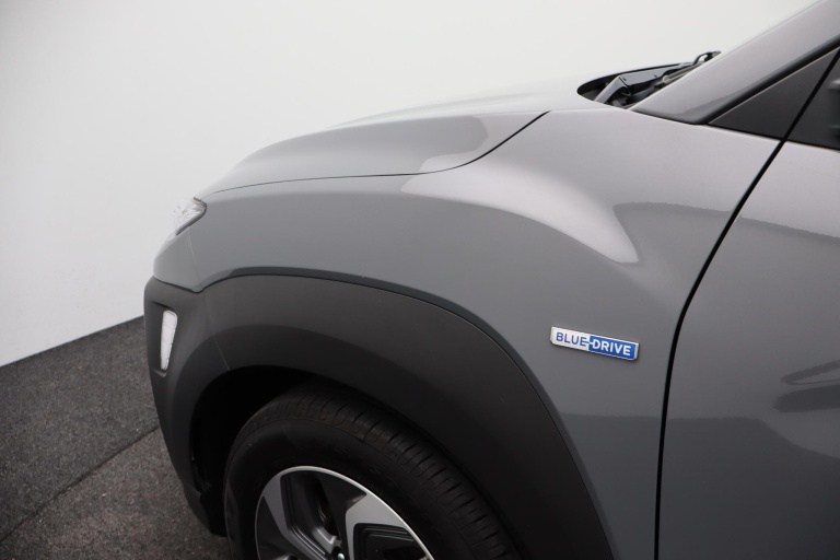 Hyundai Kona - 1.6 GDI HEV Comfort 32