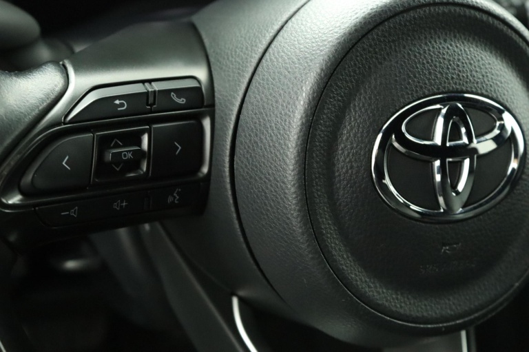 Toyota Yaris Cross - 1.5 Hybrid First Edition 19