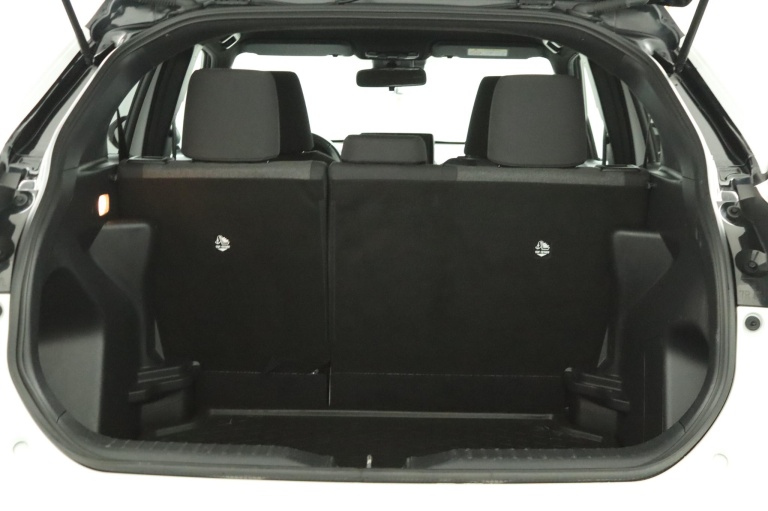 Toyota Yaris Cross - 1.5 Hybrid First Edition 24