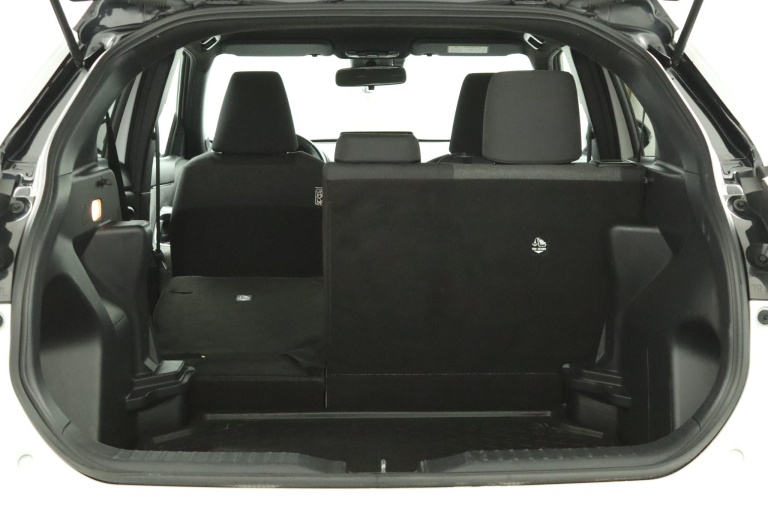 Toyota Yaris Cross - 1.5 Hybrid First Edition 25