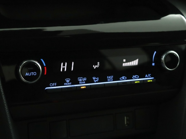 Toyota Yaris Cross - 1.5 Hybrid First Edition