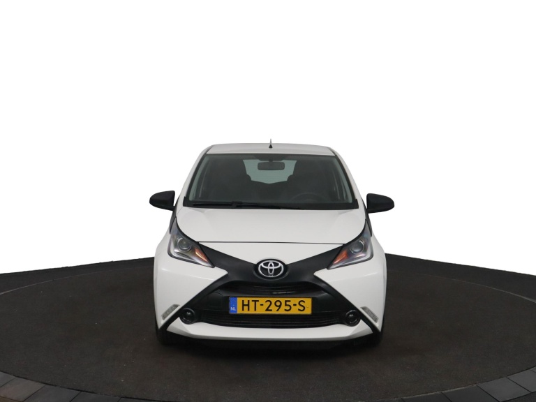 Toyota Aygo - 1.0 VVT-i x-now 14