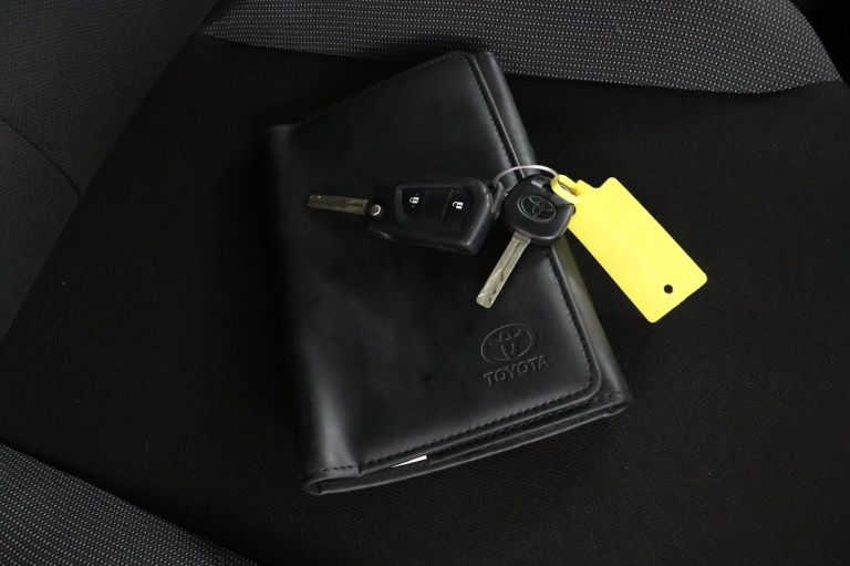 Toyota Aygo - 1.0 VVT-i x-now 9