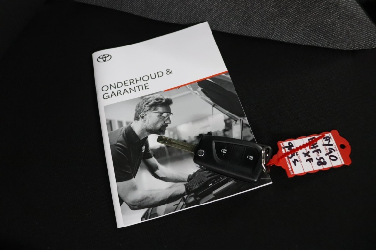 Toyota Aygo X - 1.0 VVT-i MT Play 11