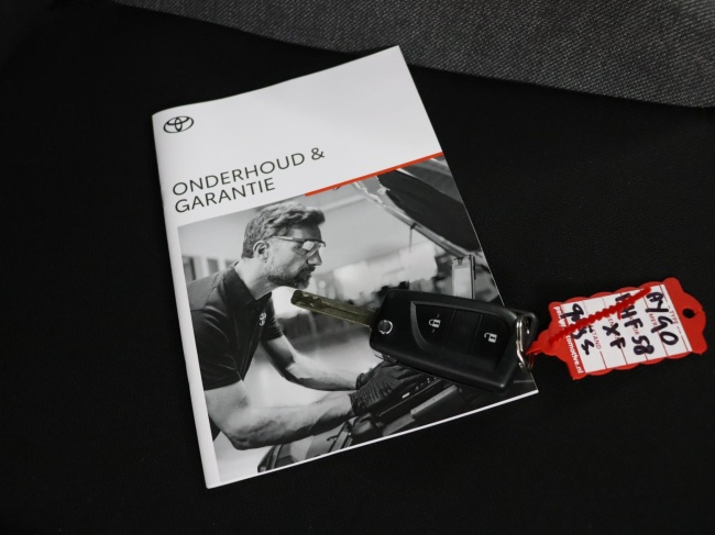 Toyota Aygo X - 1.0 VVT-i MT Play