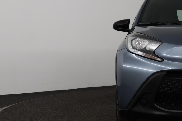 Toyota Aygo X - 1.0 VVT-i MT Play 34