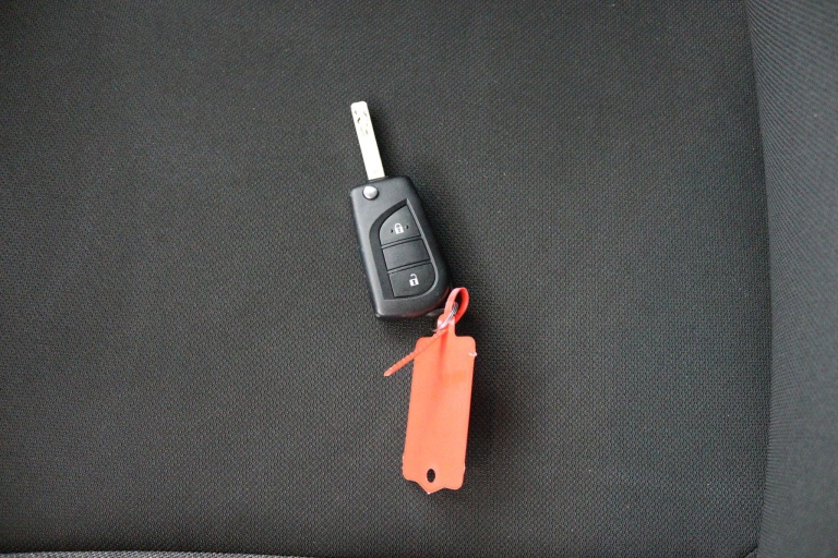 Toyota Aygo X - 1.0 VVT-i MT Play 11