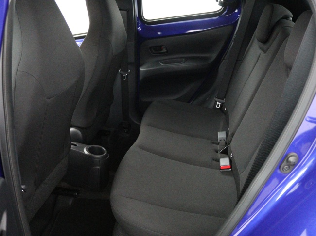 Toyota Aygo X - 1.0 VVT-i MT Play