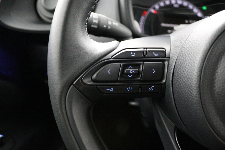 Toyota Aygo X - 1.0 VVT-i MT Play 19