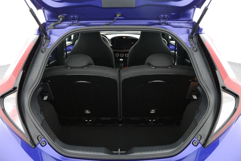 Toyota Aygo X - 1.0 VVT-i MT Play 24