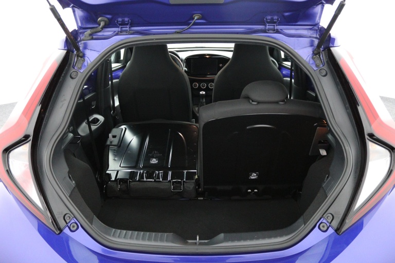 Toyota Aygo X - 1.0 VVT-i MT Play 25