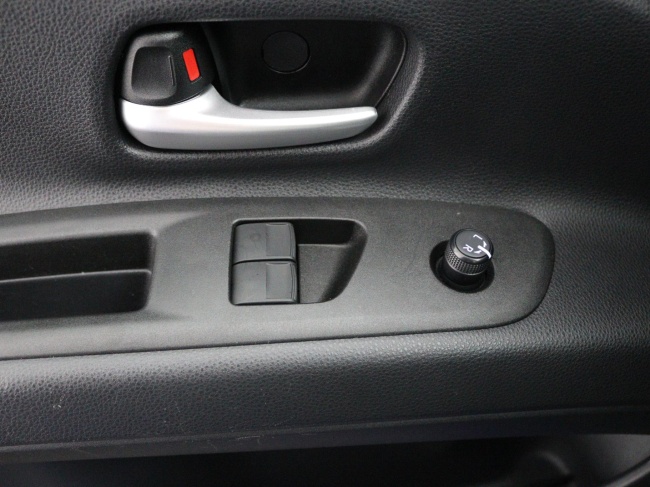 Toyota Aygo X - 1.0 VVT-i MT Play