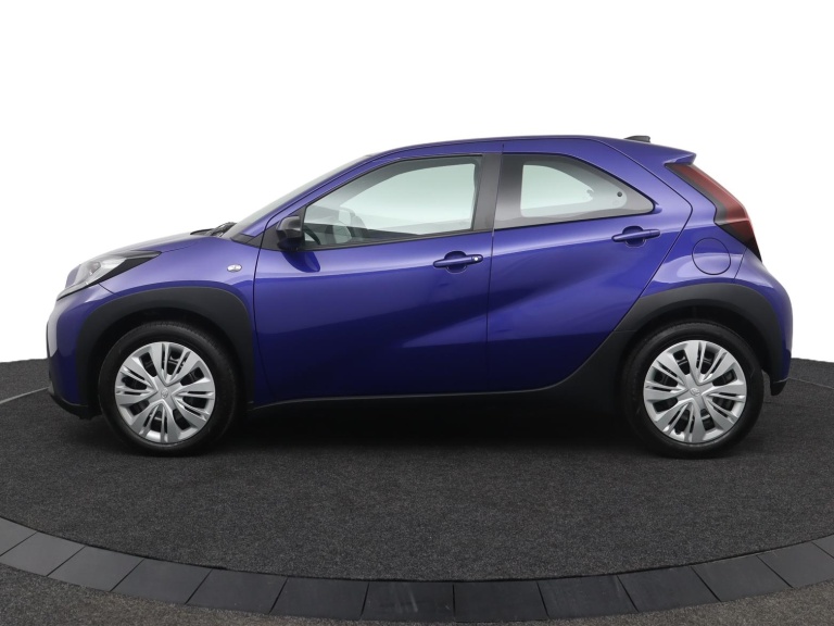 Toyota Aygo X - 1.0 VVT-i MT Play 3
