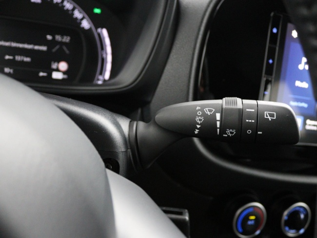 Toyota Aygo X - 1.0 VVT-i MT Play