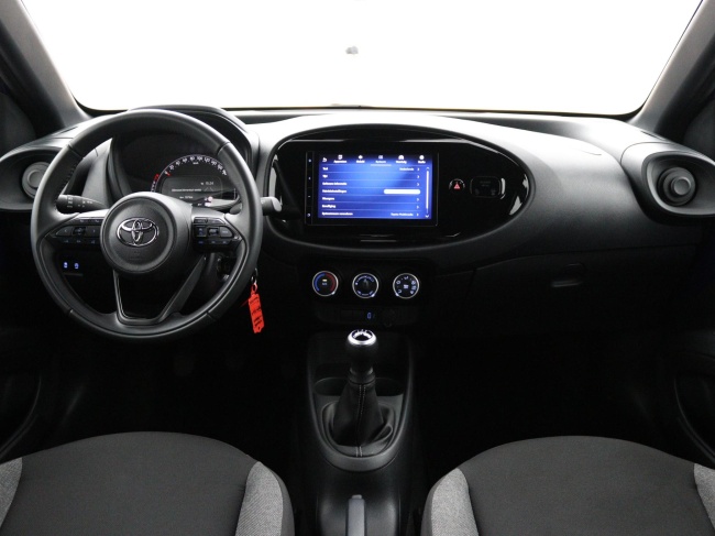 Toyota Aygo X - 1.0 VVT-i MT Play