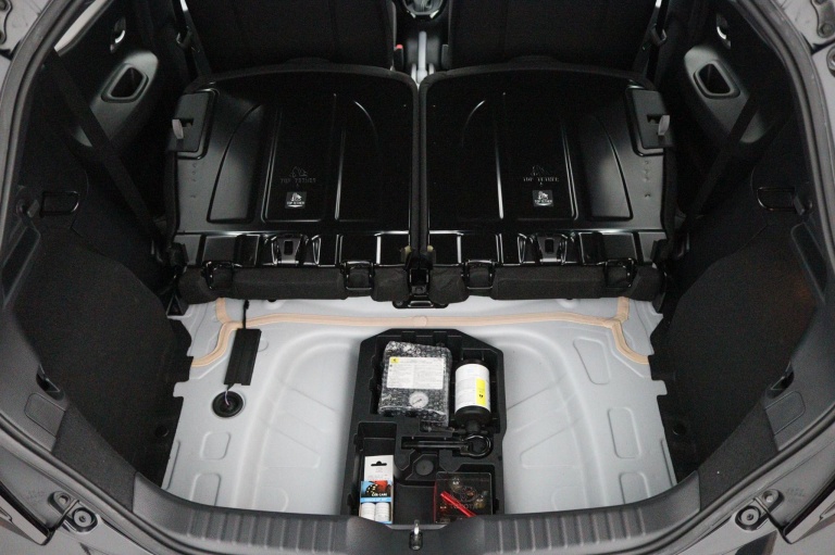 Toyota Aygo X - 1.0 VVT-i S-CVT Pulse 32